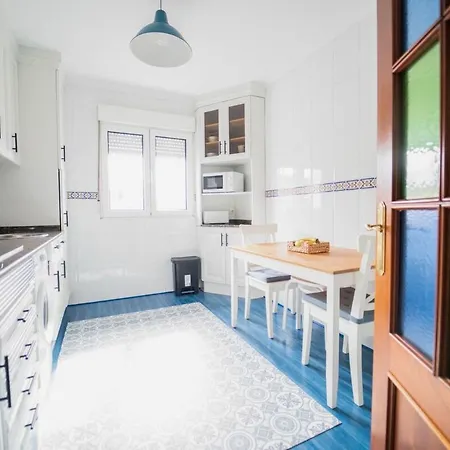 Διαμέρισμα Cimadevilla Iv Χιχόν