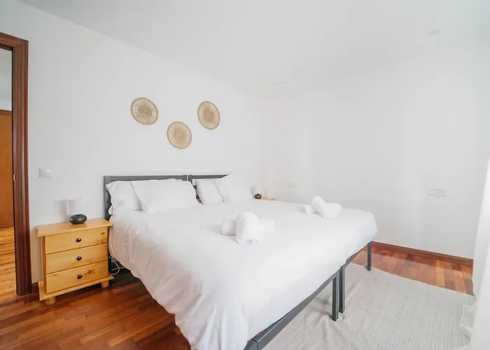 Cimadevilla Iv * Χιχόν