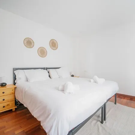 Cimadevilla Iv * Gijón